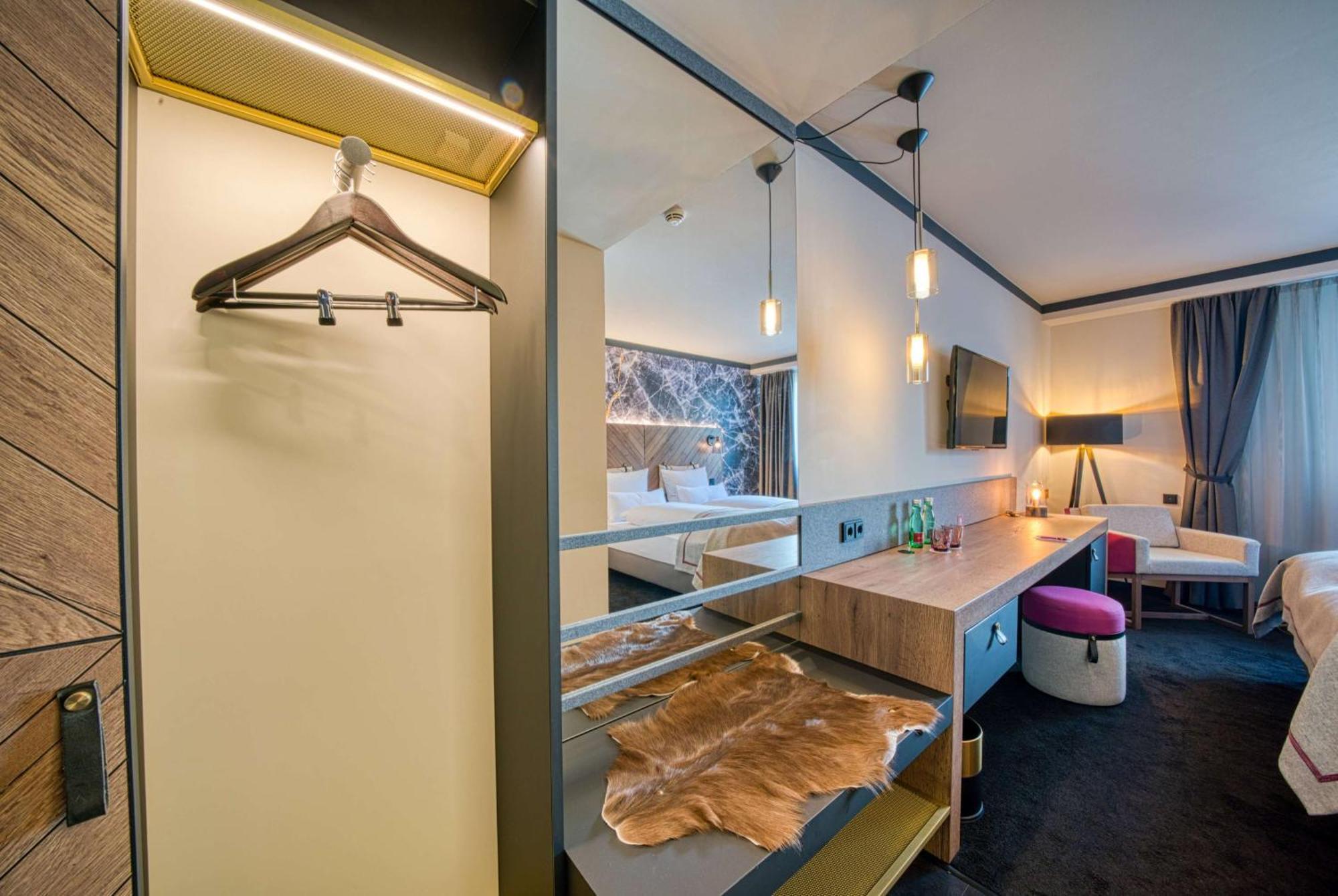 Fourside Messe, Trademark Collection By Wyndham 4* Salzbourg